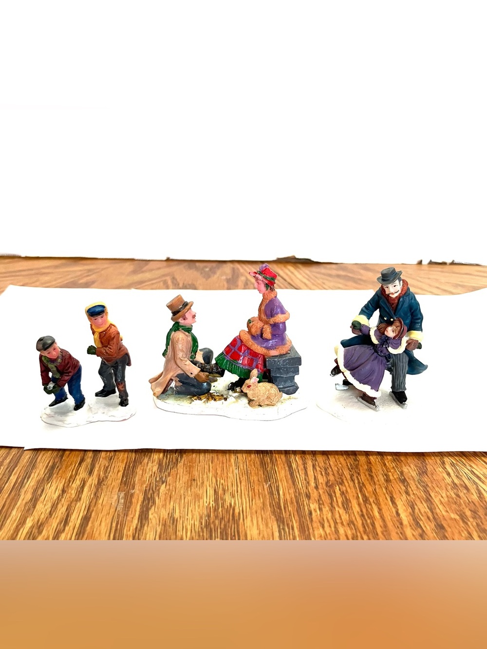 Lemax Christmas Village Figures Set Of 3 Minor Wear